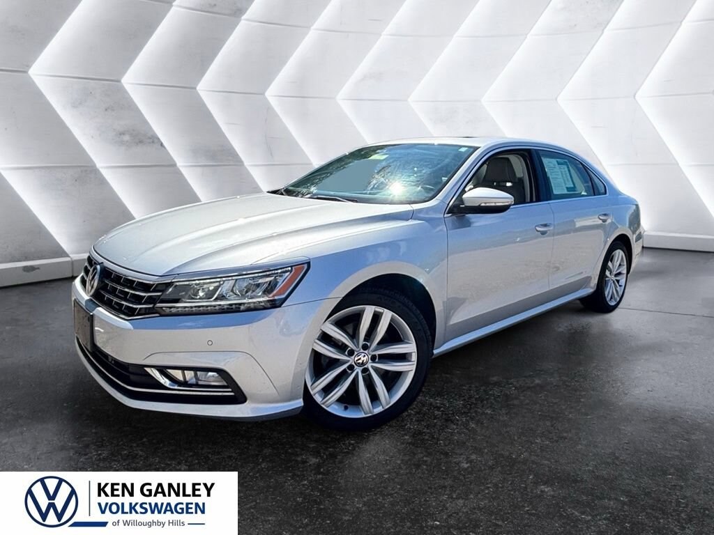 Used 2018 Volkswagen Passat 2.0T SE Sedan