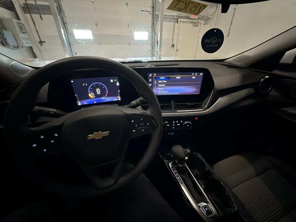 Used 2026 Chevrolet Trax LT SUV
