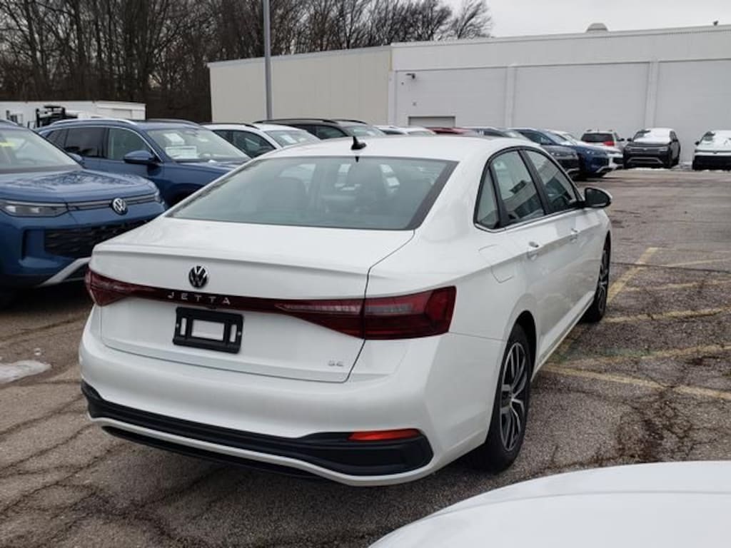 New 2026 Volkswagen Jetta 1.5T SE Sedan