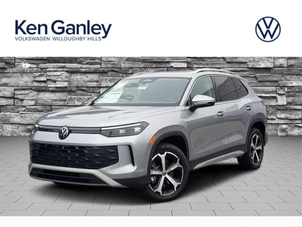 New 2026 Volkswagen Tiguan SE SUV