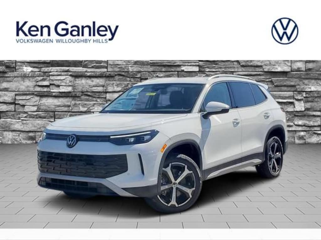New 2026 Volkswagen Tiguan SE SUV