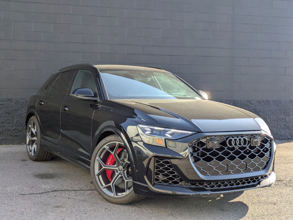 New 2025 Audi RS Q8 4.0T performance SUV
