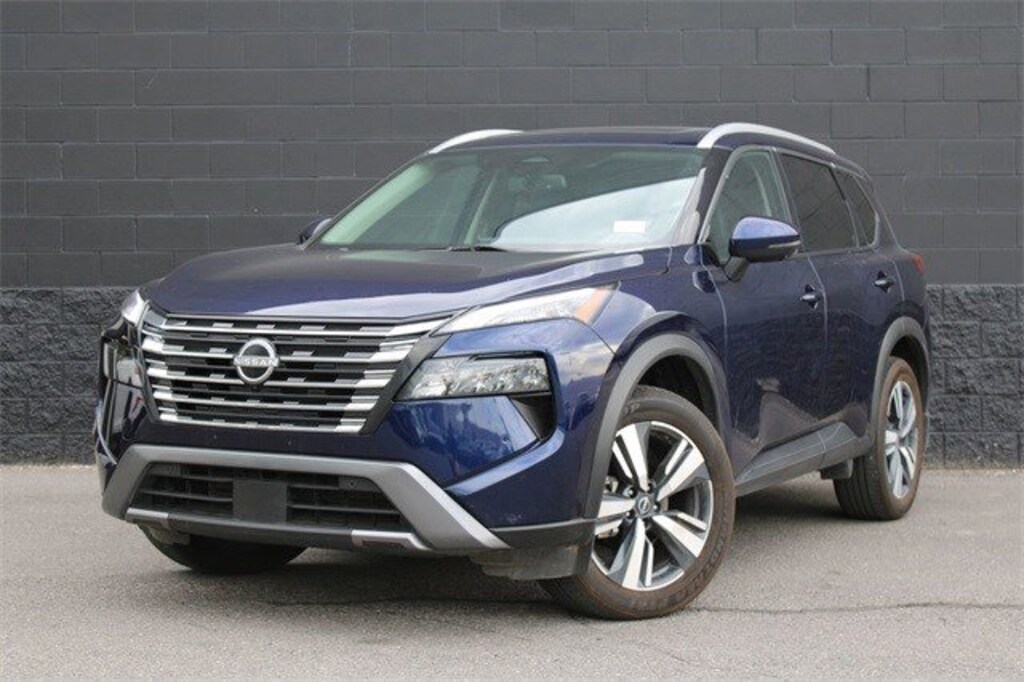 Used 2024 Nissan Rogue SL Sport Utility