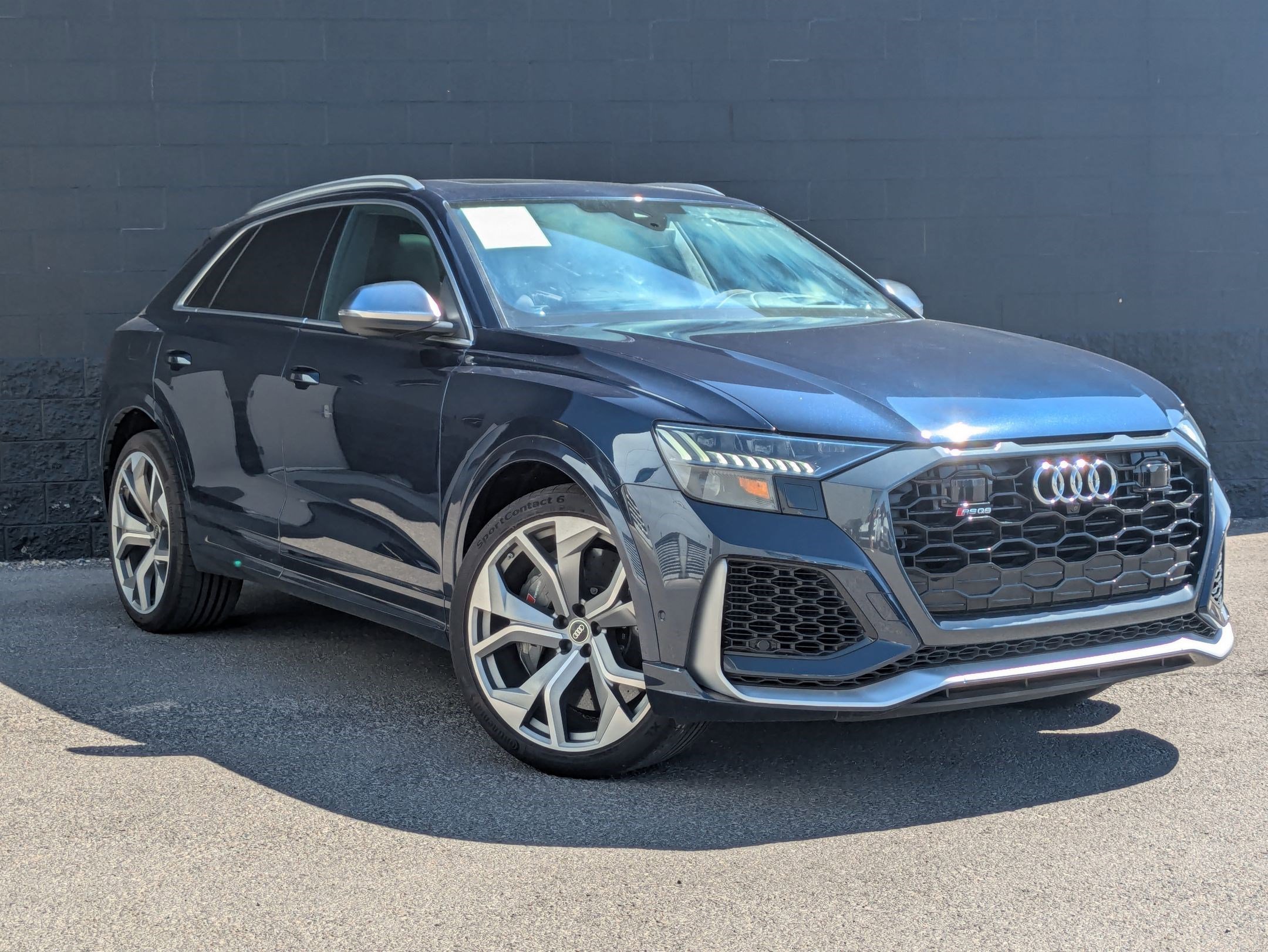 2023 Audi RS Q8 photo 3