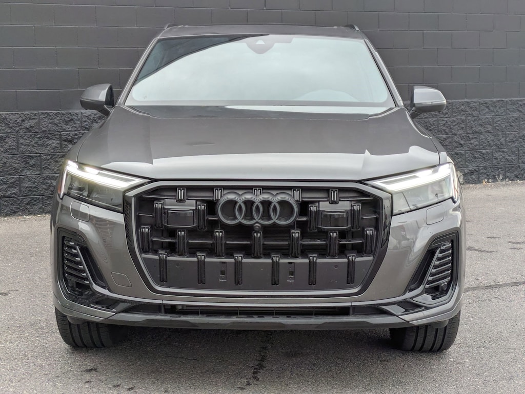 Used 2025 Audi Q7 Premium Plus Sport Utility