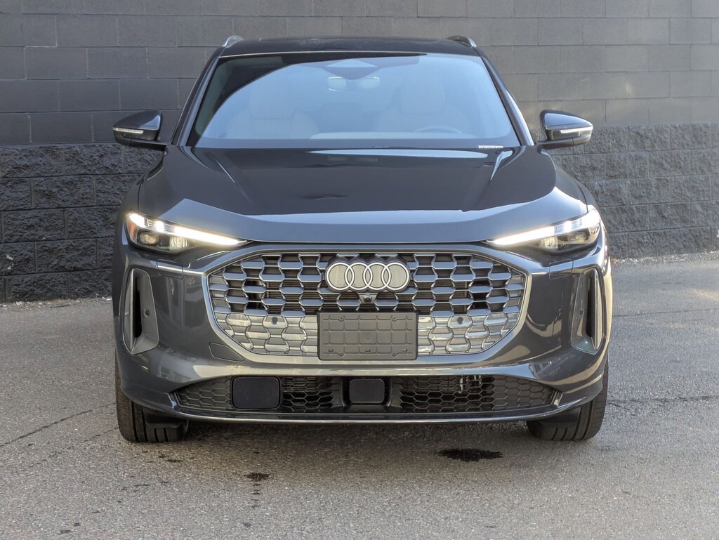 New 2025 Audi All-new Q5 2.0T Prestige SUV