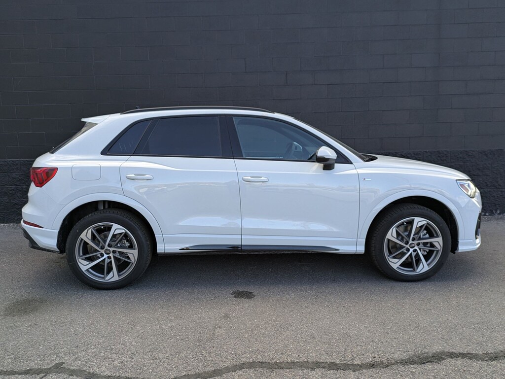New 2025 Audi Q3 45 S line Premium SUV