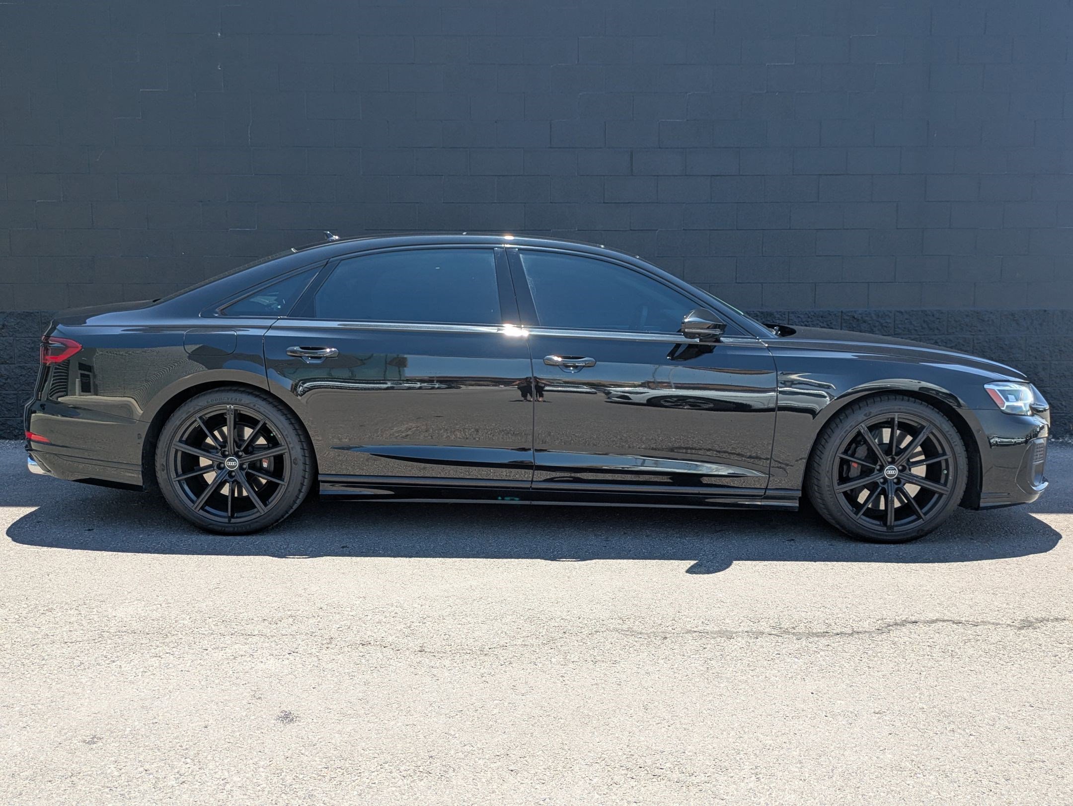 2024 Audi S8 4.0T photo 4