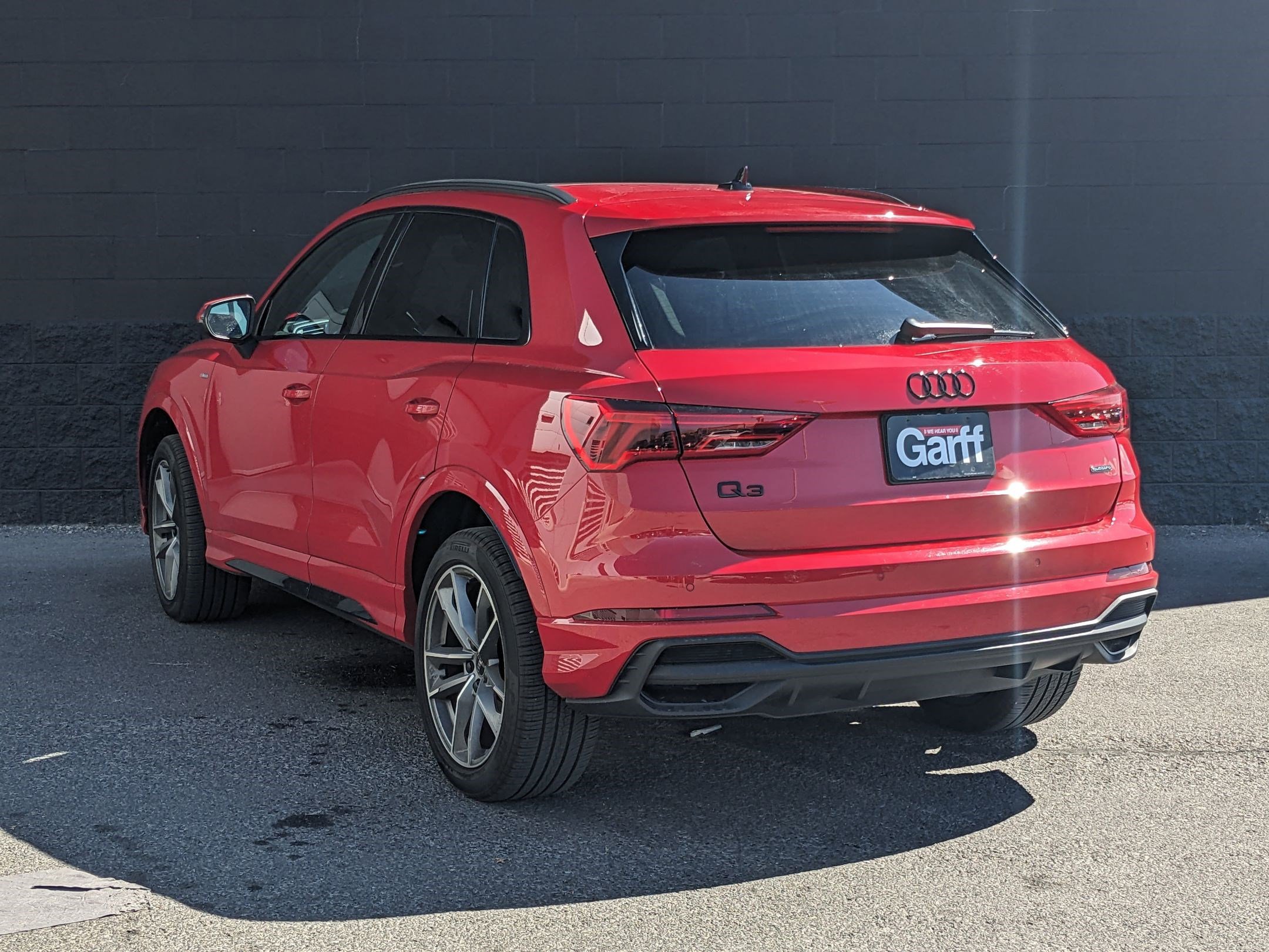 2024 Audi Q3 S line Premium Plus photo 3