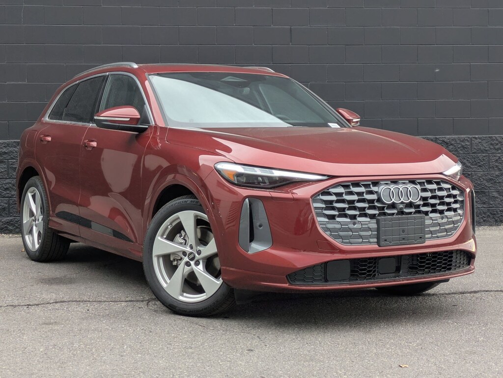 New 2025 Audi All-new Q5 2.0T Prestige SUV