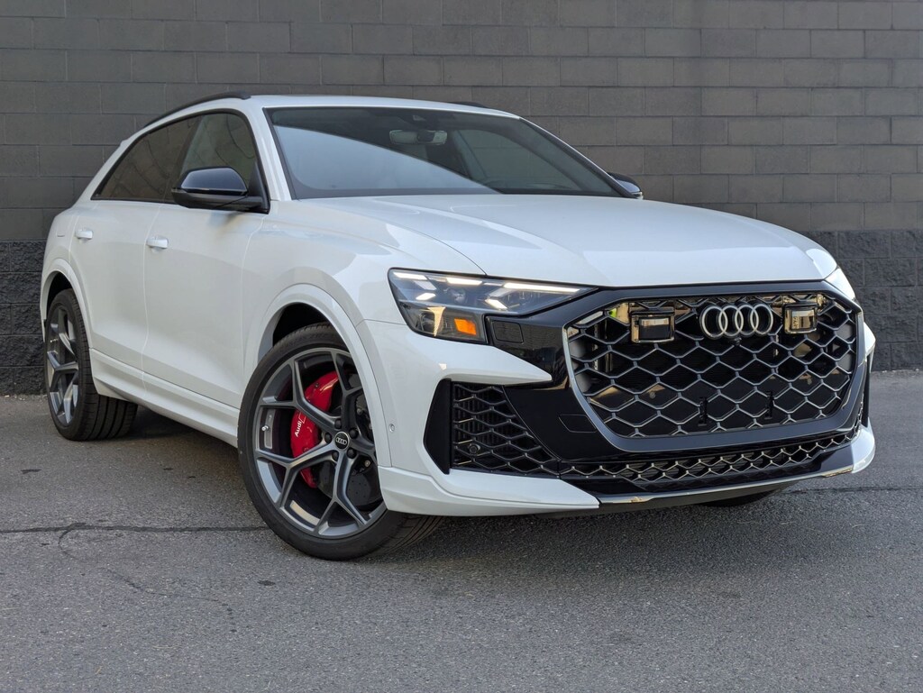 New 2026 Audi RS Q8 4.0T performance SUV