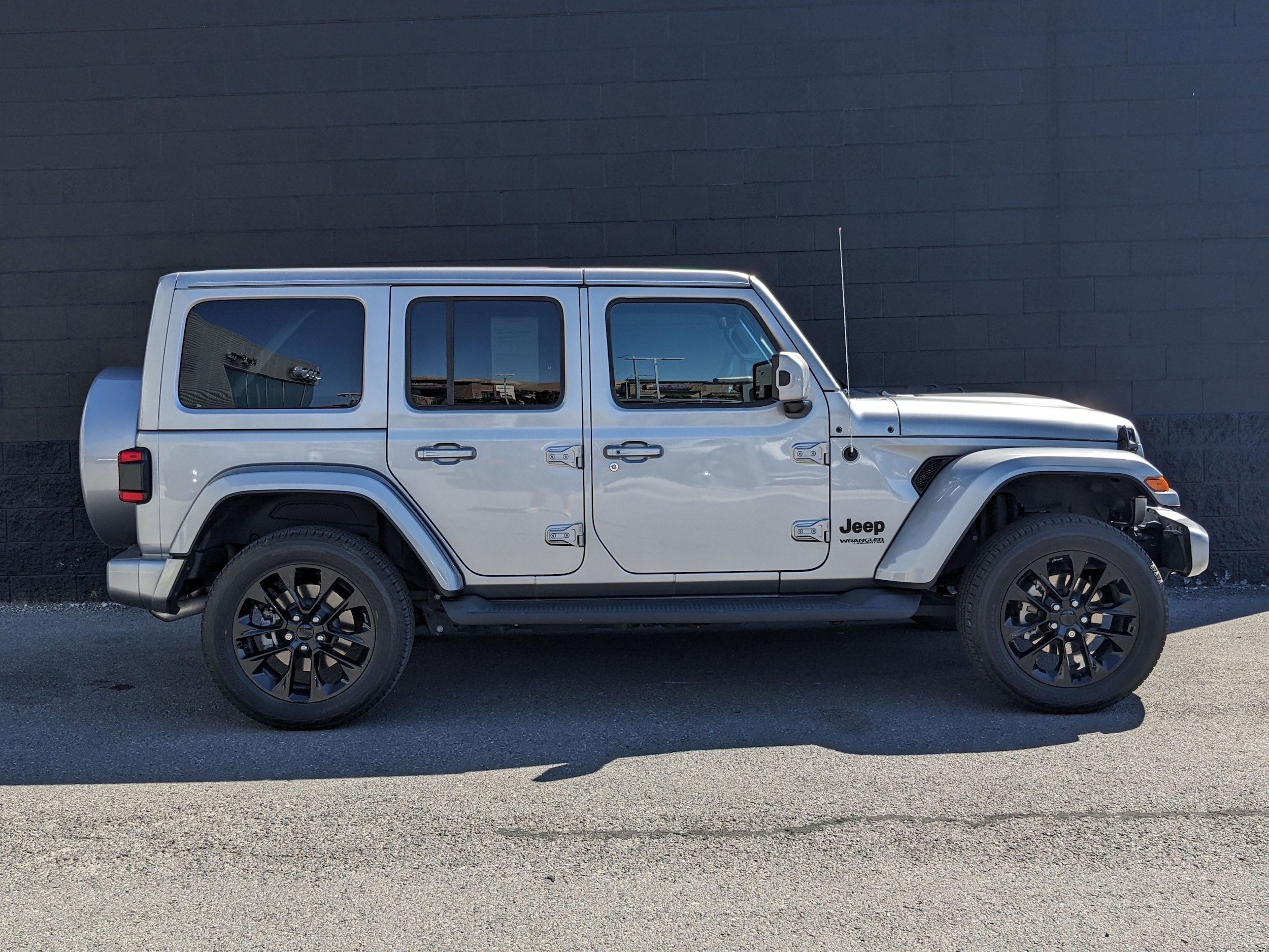 Used 2021 Jeep Wrangler Unlimited High Altitude with VIN 1C4HJXEN6MW536550 for sale in Lehi, UT