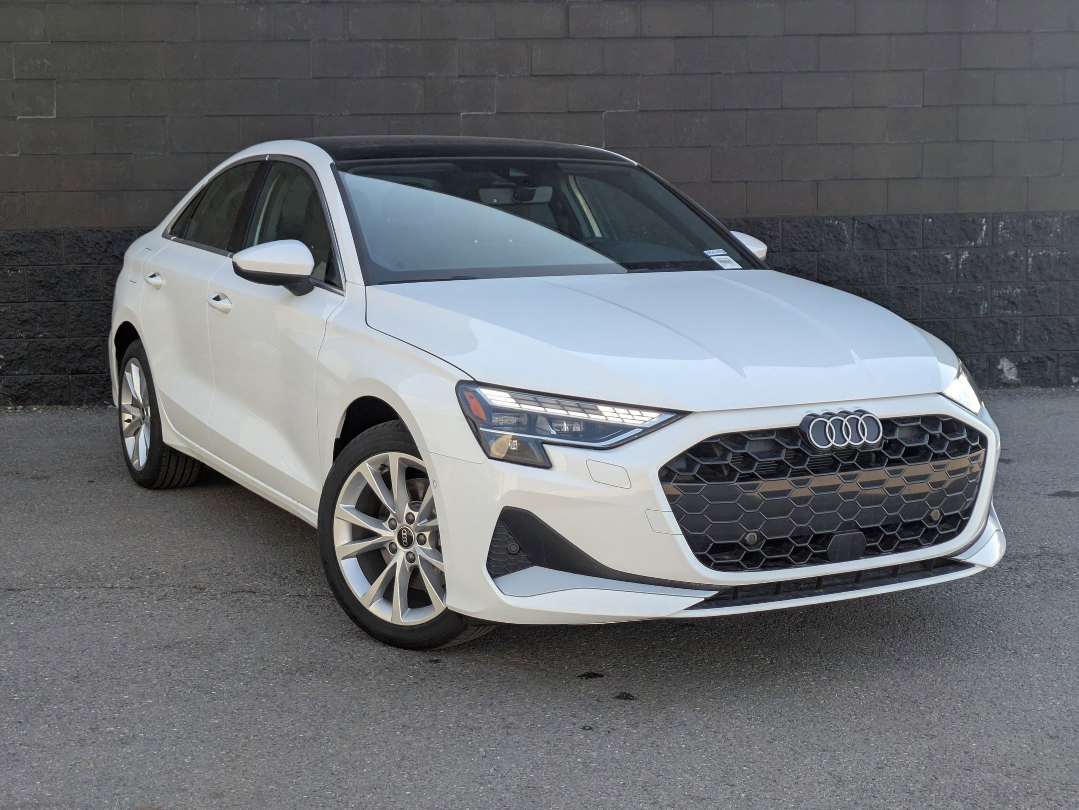 2025 Audi A3 2.0T Premium photo 3