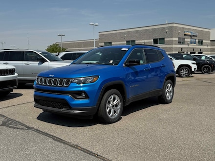 2025 Jeep Compass LATITUDE 4X4 Sport Utility