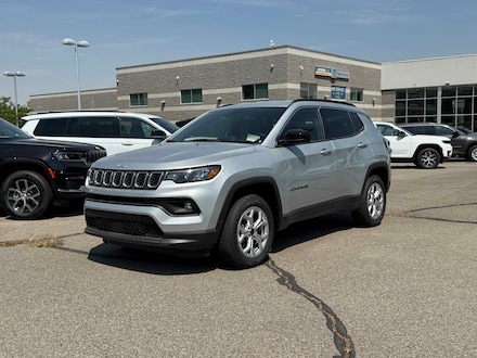 2025 Jeep Compass LATITUDE 4X4 Sport Utility