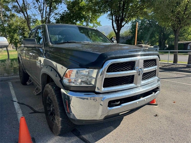 2017 Ram 2500 SLT photo 3