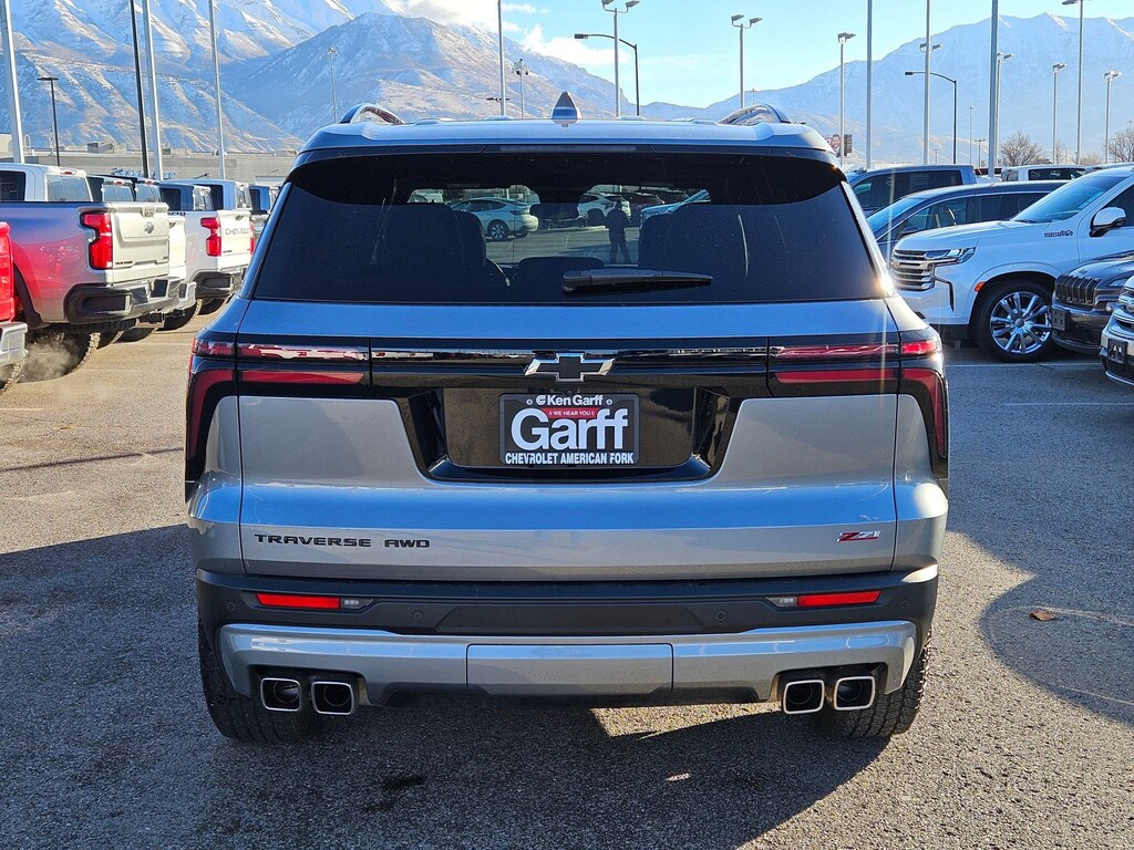 Certified 2025 Chevrolet Traverse AWD Z71 AWD Z71