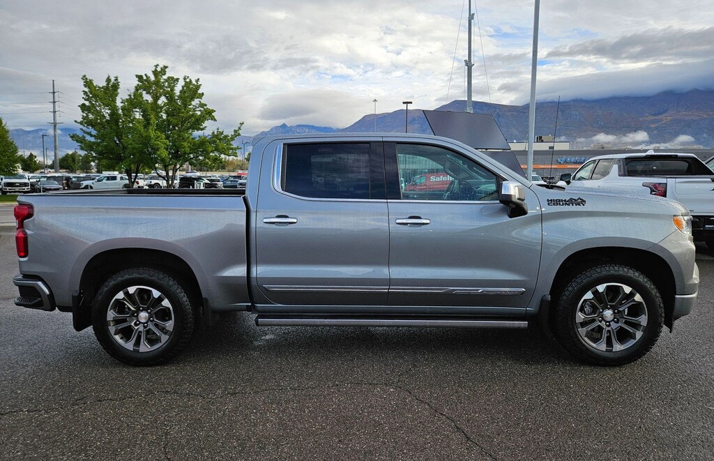 Used 2024 Chevrolet Silverado 1500 High Country 4WD Crew Cab 147 High Country