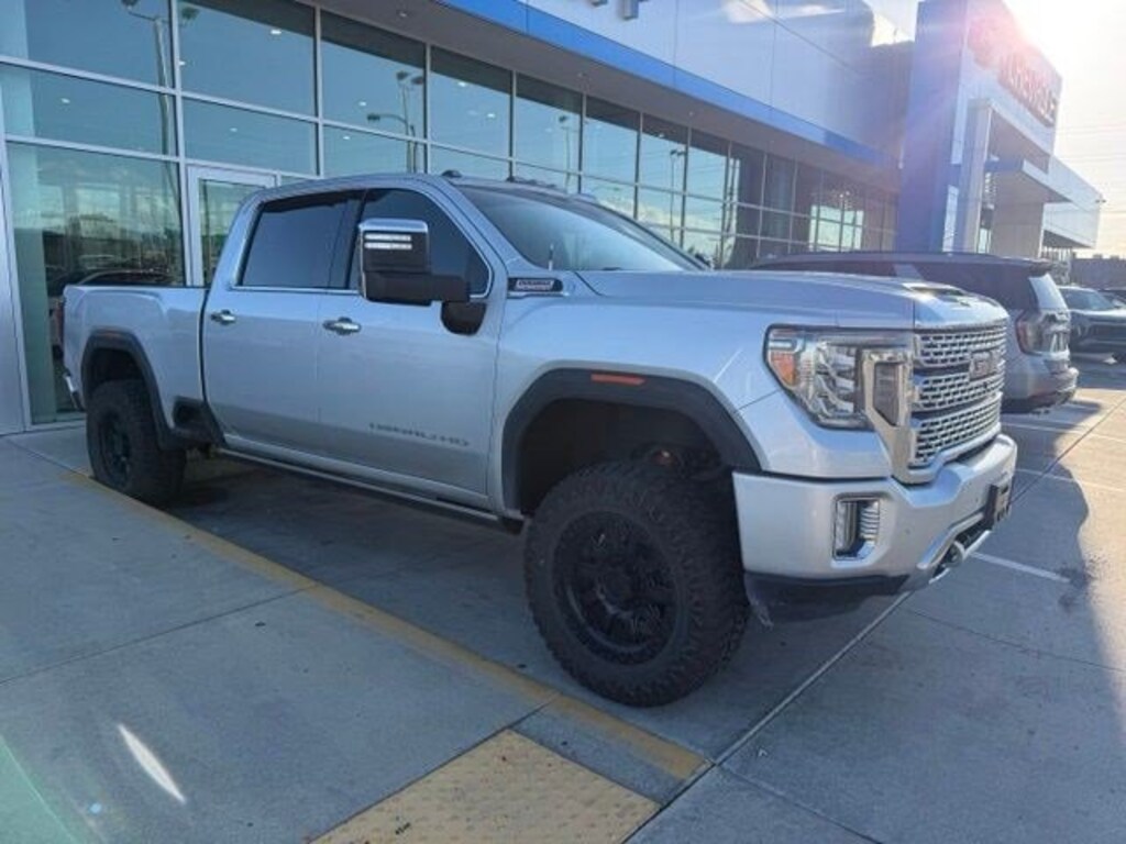 Used 2021 GMC Sierra 2500HD Denali 4WD Crew Cab 159 Denali