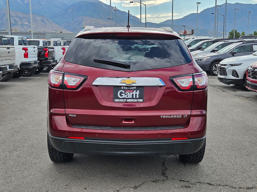 Used 2015 Chevrolet Traverse LT AWD LT w/2LT