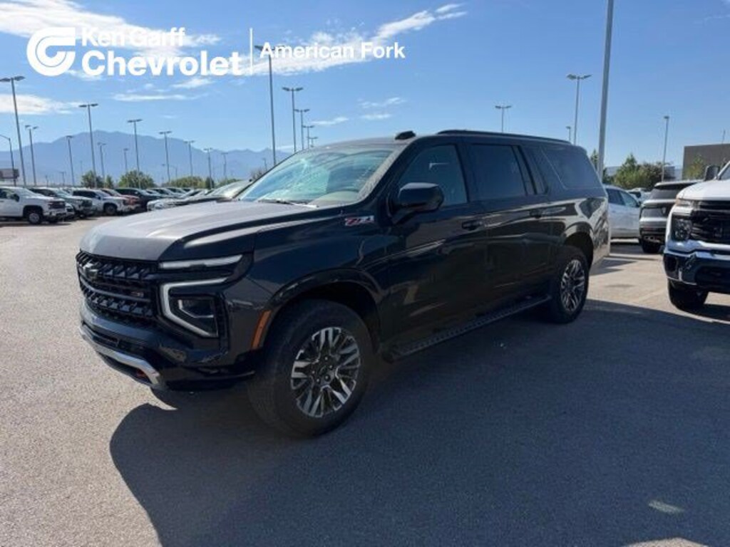 Used 2025 Chevrolet Suburban Z71 4WD Z71