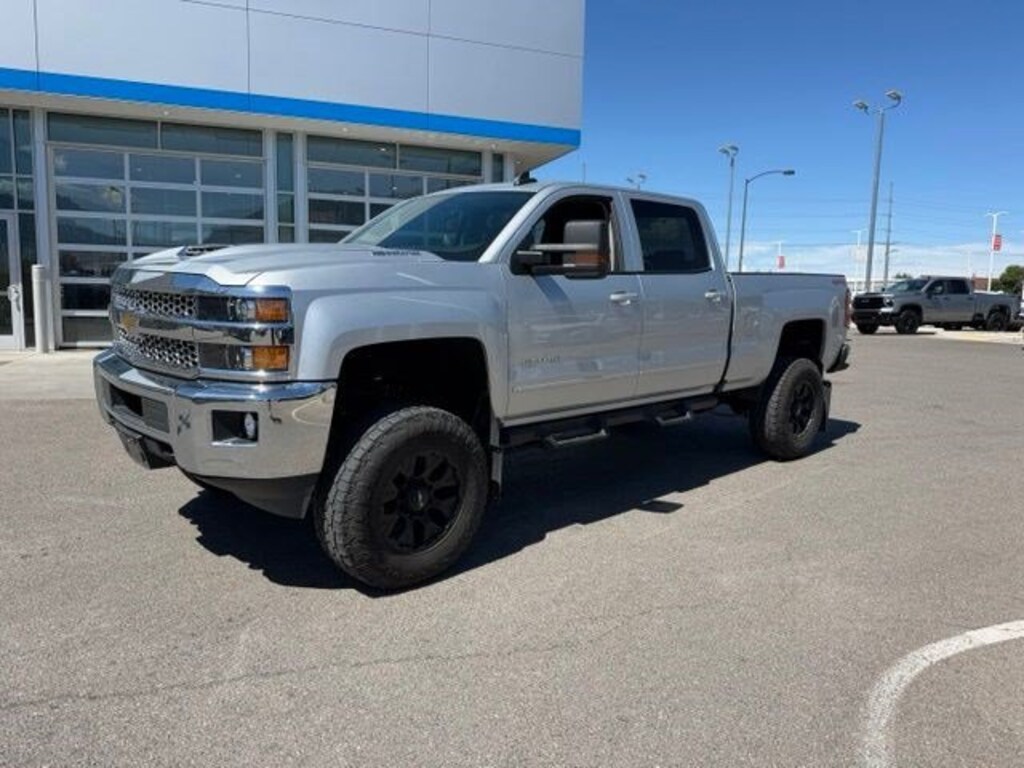 Used 2019 Chevrolet Silverado 2500HD LT 4WD Crew Cab 153.7 LT