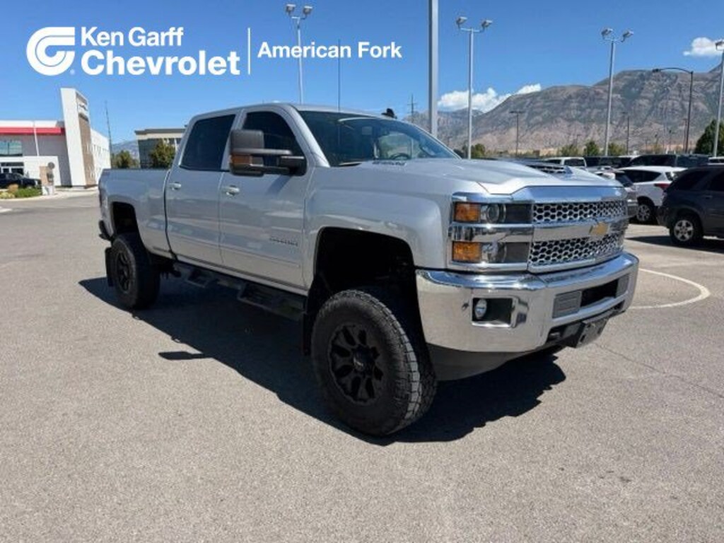 Used 2019 Chevrolet Silverado 2500HD LT 4WD Crew Cab 153.7 LT