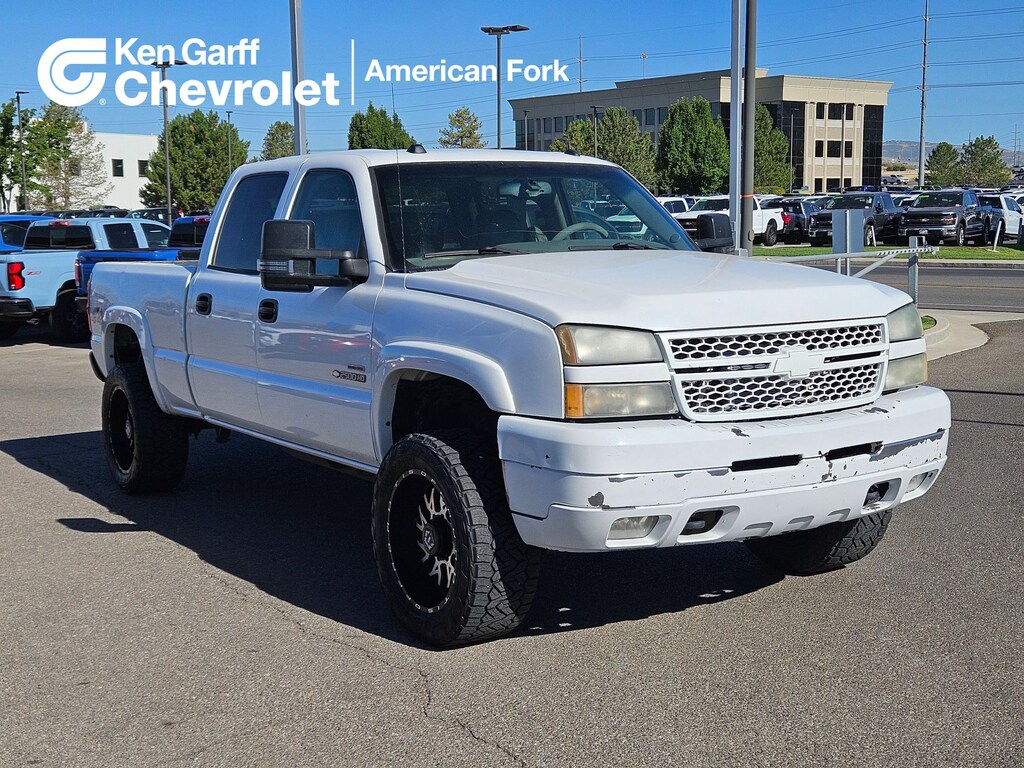 Used 2005 Chevrolet Silverado 2500HD LT Crew Cab 153 WB 4WD LT