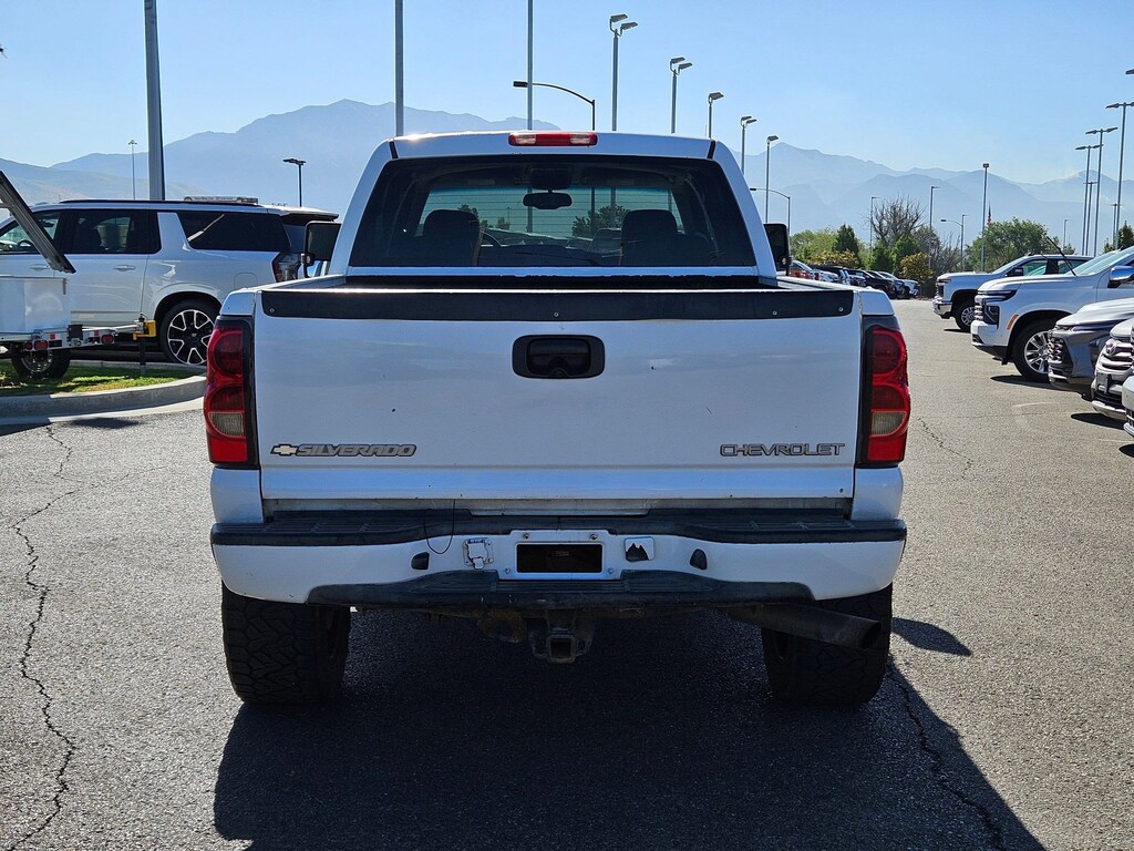Used 2005 Chevrolet Silverado 2500HD LT Crew Cab 153 WB 4WD LT