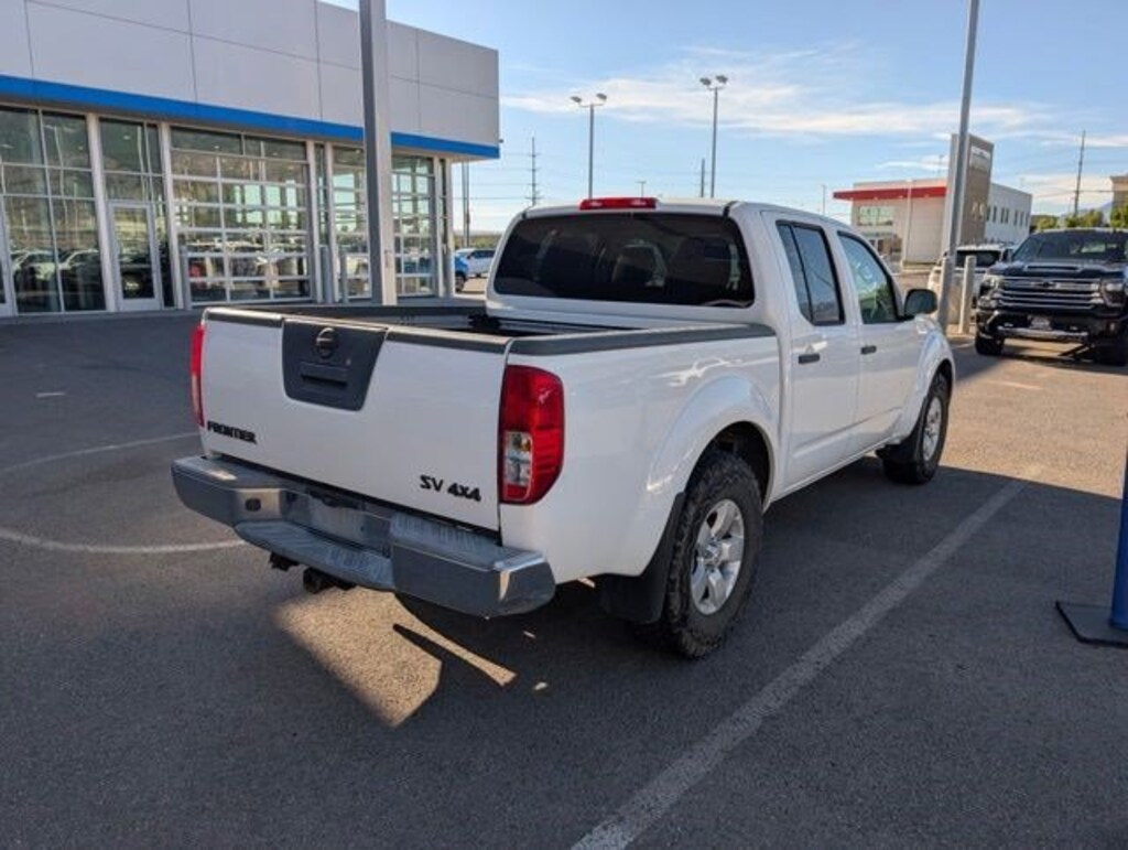 Used 2012 Nissan Frontier SV 4WD Crew Cab SWB Auto SV