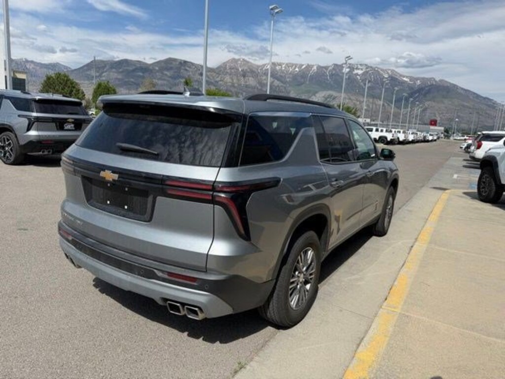 Used 2026 Chevrolet Traverse AWD LT AWD LT w/2LT