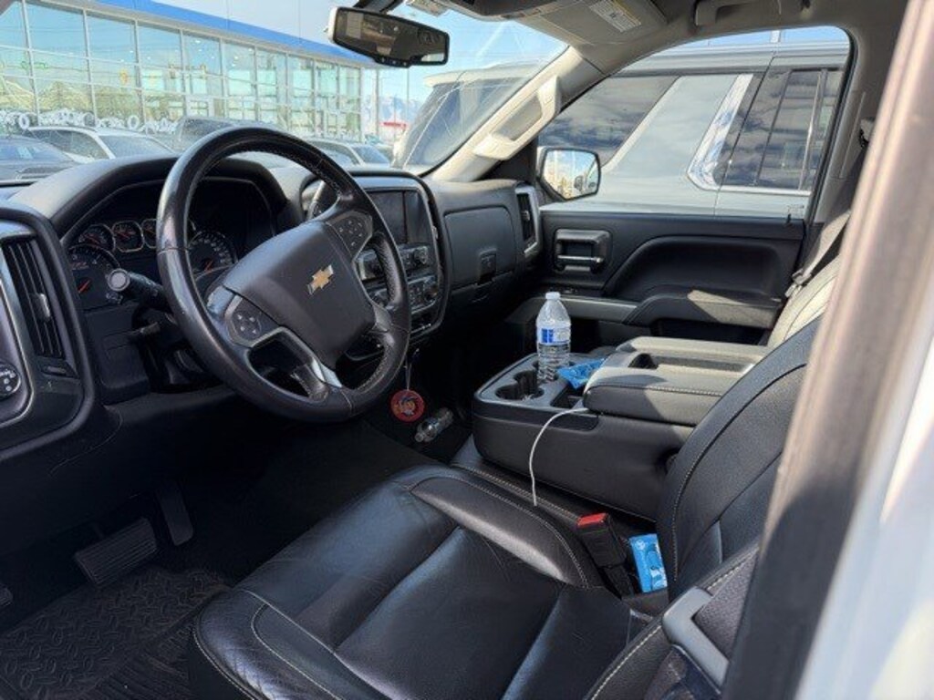Used 2017 Chevrolet Silverado 1500 LT 4WD Crew Cab 143.5 LT w/2LT
