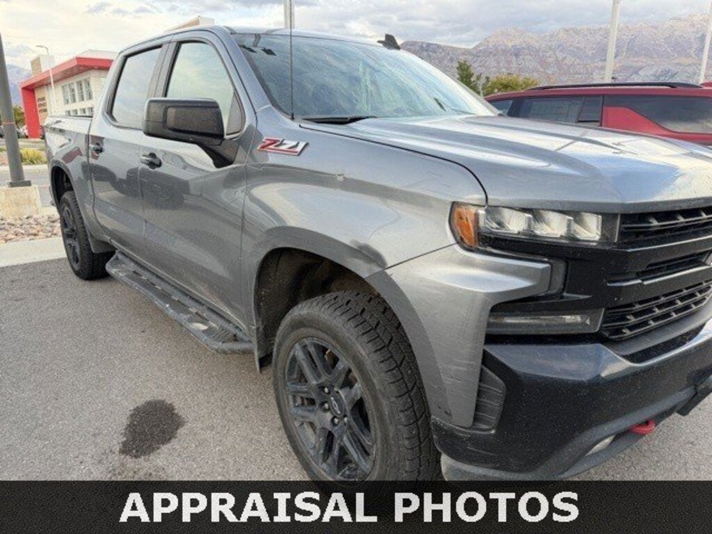 Used 2021 Chevrolet Silverado 1500 LT Trail Boss 4WD Crew Cab 147 LT Trail Boss