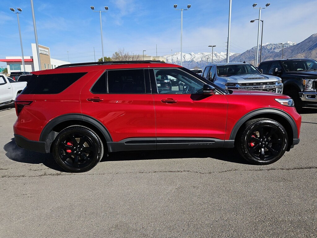 Used 2024 Ford Explorer ST ST 4WD
