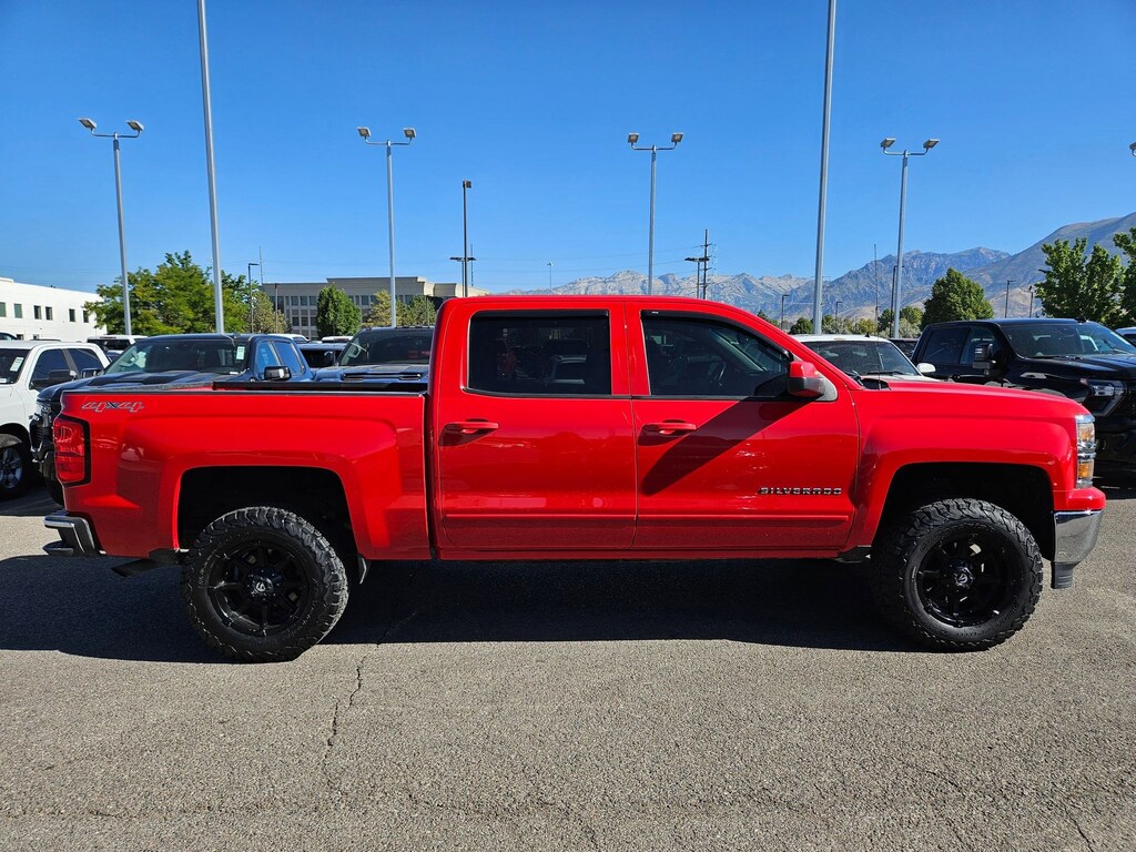 Used 2015 Chevrolet Silverado 1500 LT 4WD Crew Cab 143.5 LT w/1LT