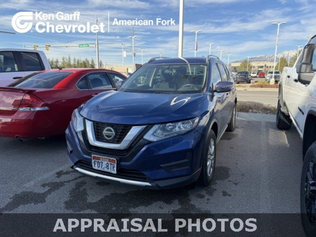 Used 2018 Nissan Rogue SV AWD SV