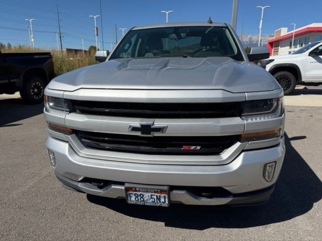 Used 2018 Chevrolet Silverado 1500 LT 4WD Crew Cab 143.5 LT w/2LT
