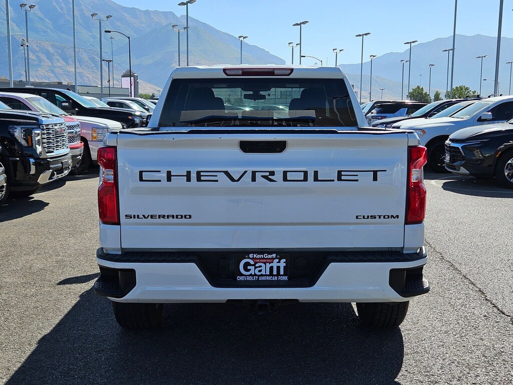 Used 2021 Chevrolet Silverado 1500 Custom 4WD Crew Cab 147 Custom
