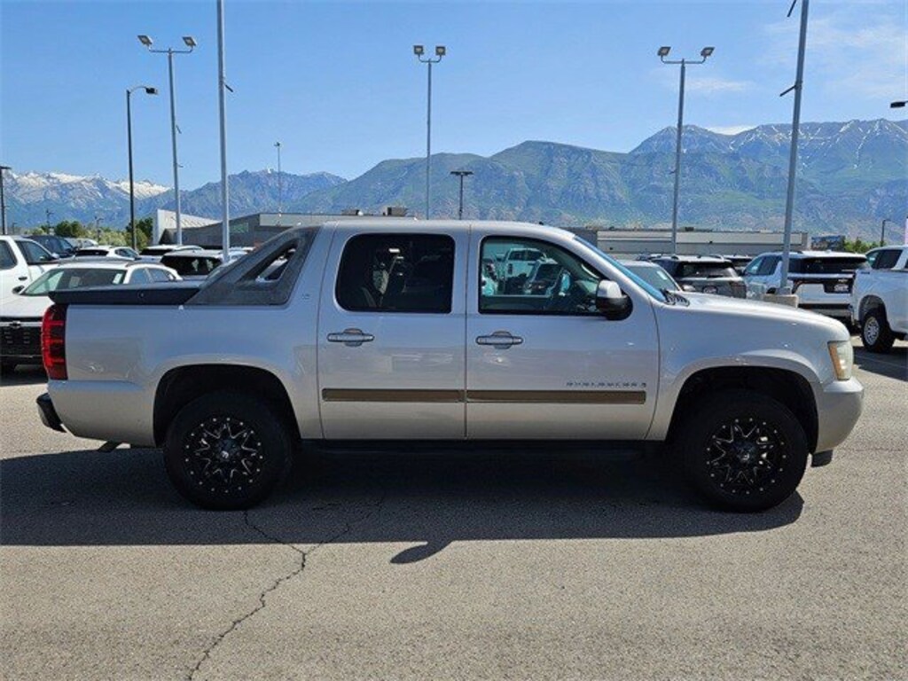 Used 2007 Chevrolet Avalanche LT w/1LT 4WD Crew Cab 130 LT w/1LT