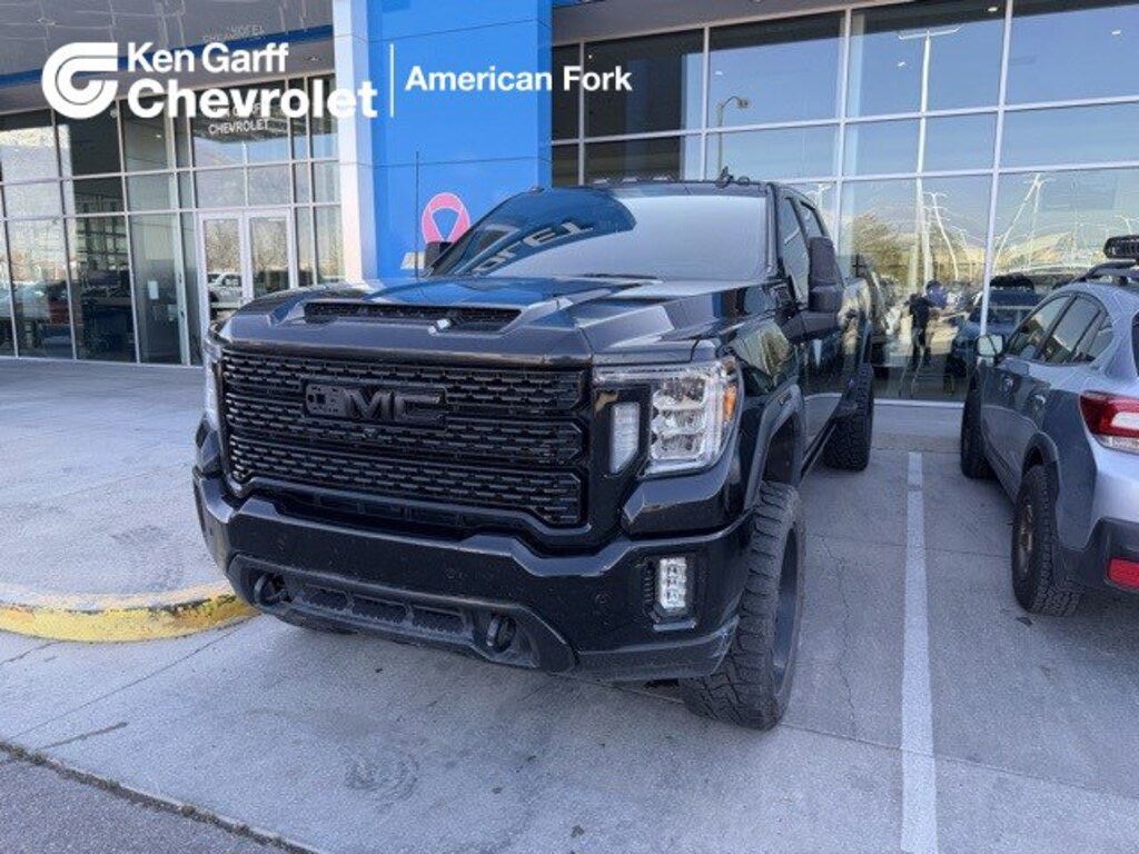 Used 2022 GMC Sierra 3500HD Denali 4WD Crew Cab 159 Denali