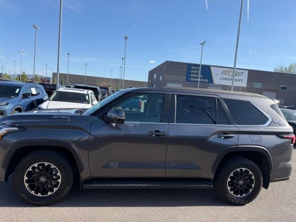 Used 2024 Toyota Sequoia SR5 SR5 4WD