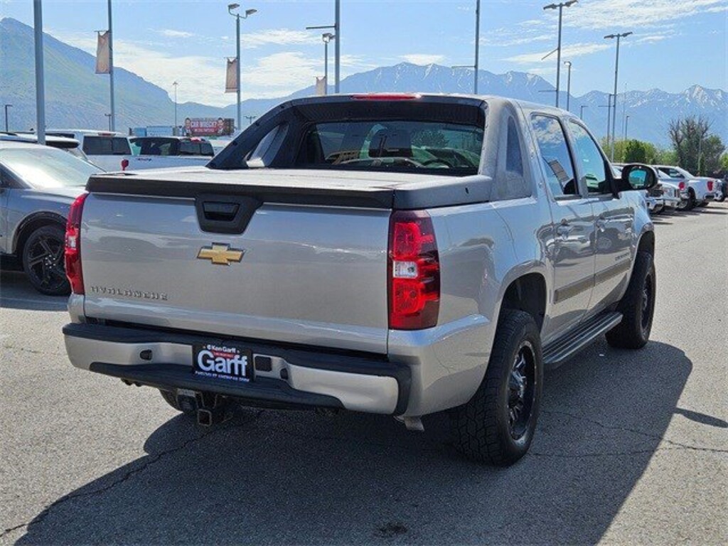 Used 2007 Chevrolet Avalanche LT w/1LT 4WD Crew Cab 130 LT w/1LT