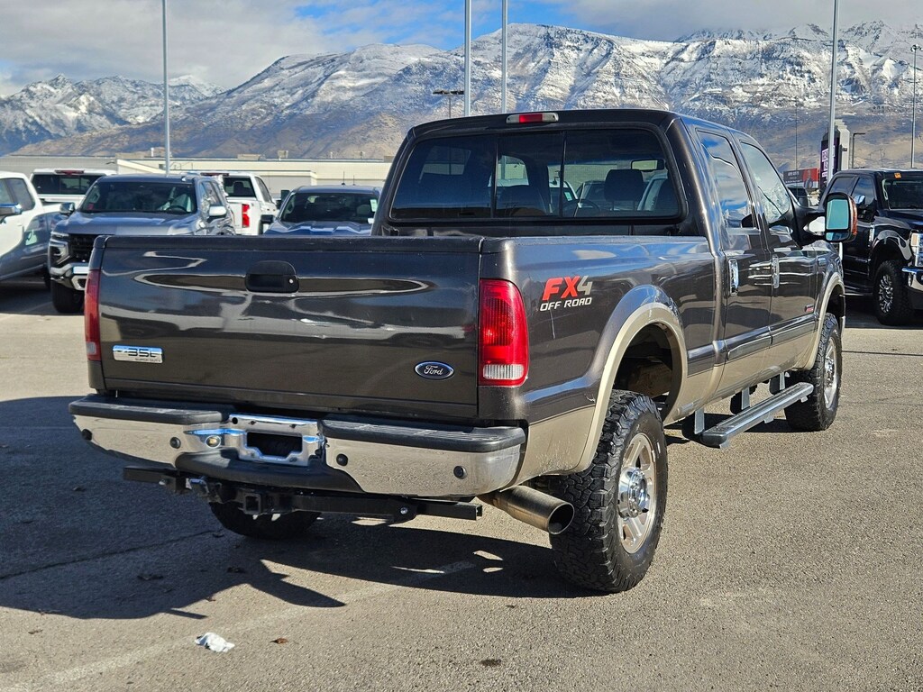 Used 2006 Ford Super Duty F-350 SRW Lariat