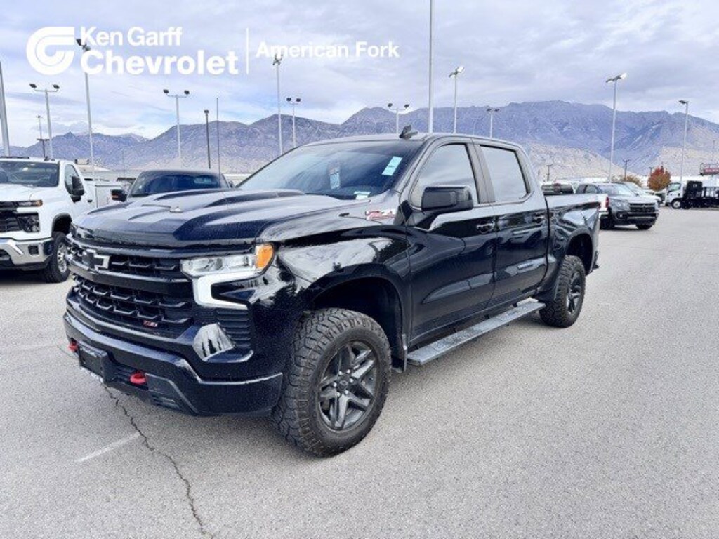 Used 2023 Chevrolet Silverado 1500 LT Trail Boss 4WD Crew Cab 147 LT Trail Boss
