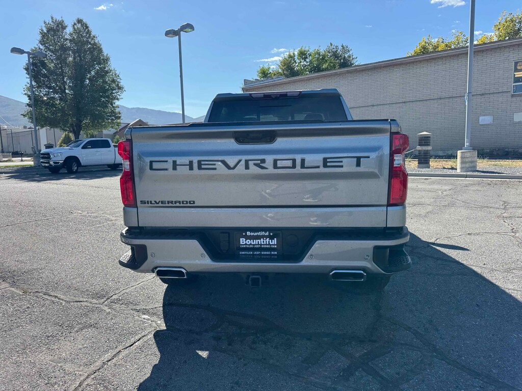 Used 2024 Chevrolet Silverado 1500 High Country 4WD Crew Cab 147 High Country