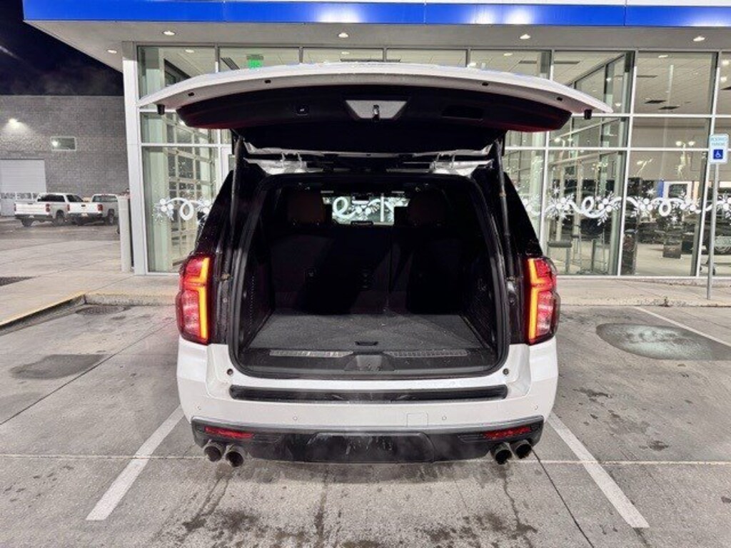 Used 2023 Chevrolet Suburban High Country 4WD High Country