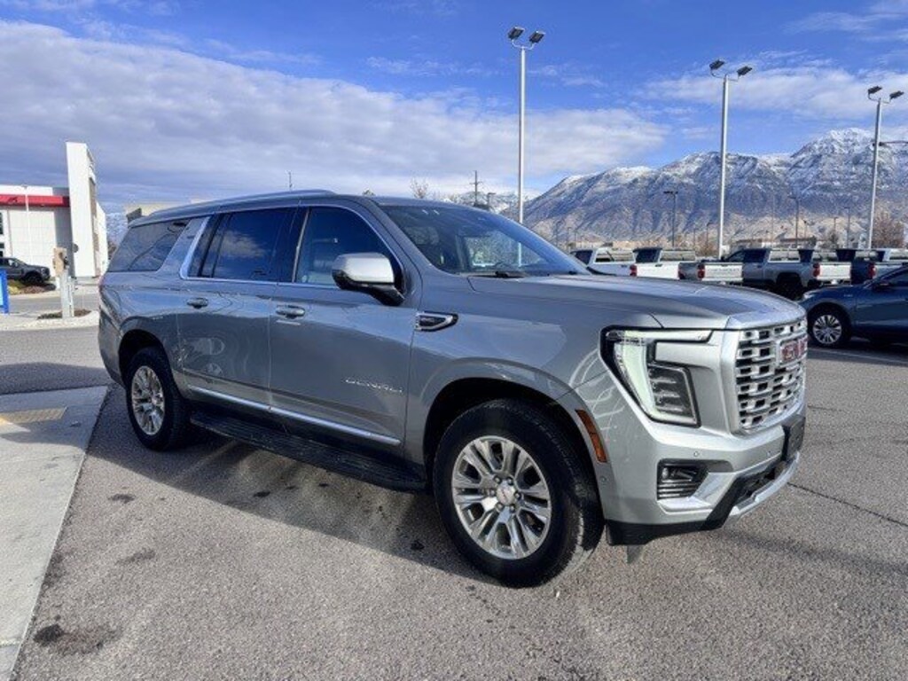 Used 2025 GMC Yukon XL Denali 4WD Denali