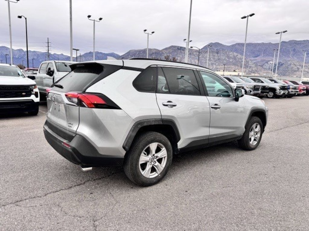 Used 2025 Toyota RAV4 XLE XLE AWD