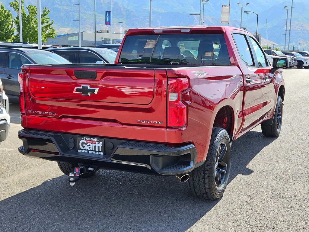 Used 2021 Chevrolet Silverado 1500 Custom Trail Boss 4WD Crew Cab 147 Custom Trail Boss