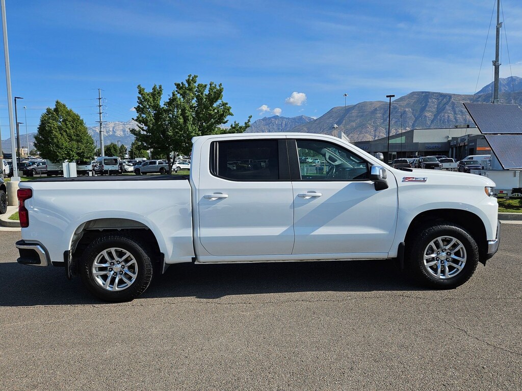 Used 2022 Chevrolet Silverado 1500 LTD LT 4WD Crew Cab 147 LT w/1LT